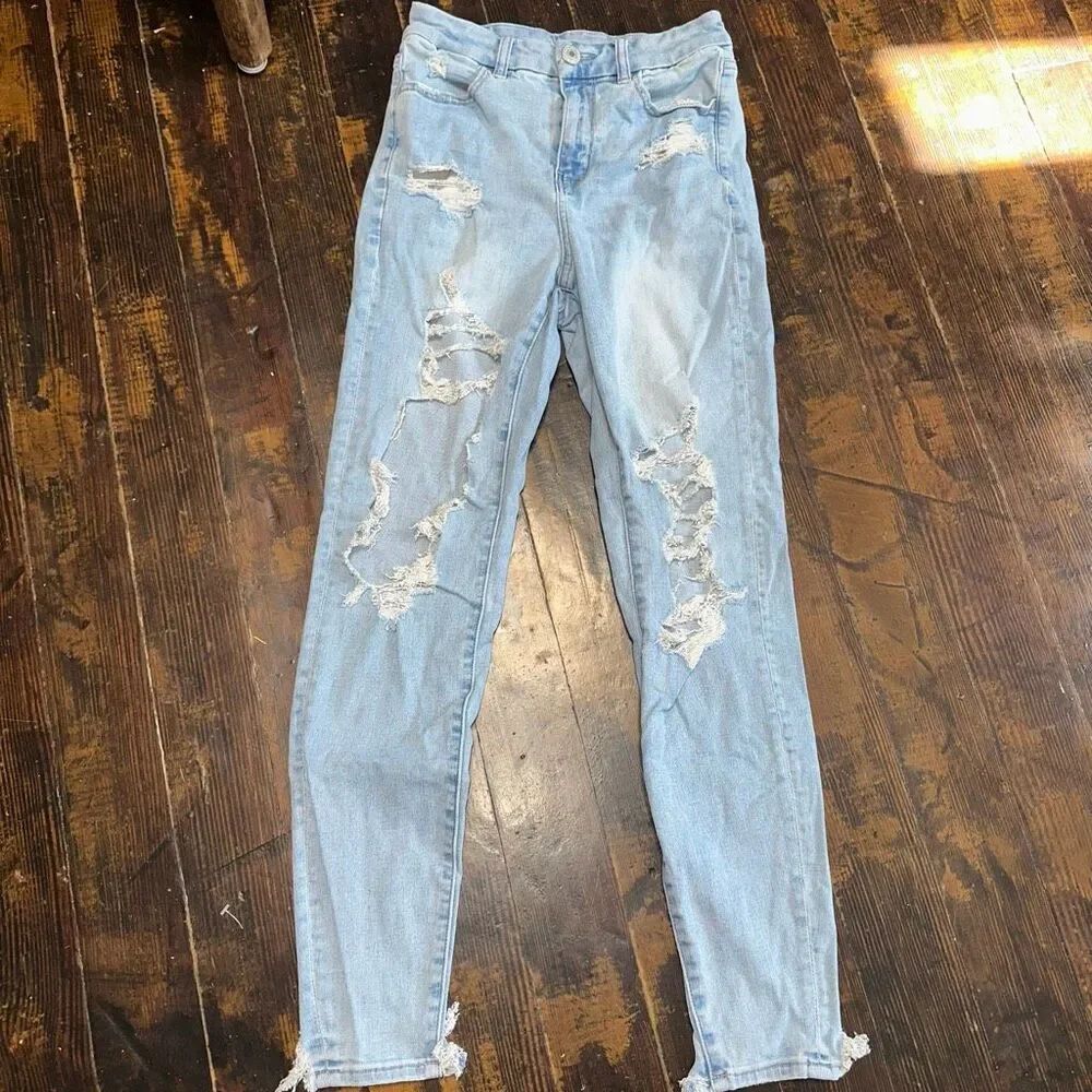 American Eagle curvy hi-rise distressed jeggings